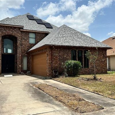 310 Grovewood Ave, Mission, TX 78572