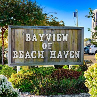 310 W West Avenue, Beach Haven, NJ 08008