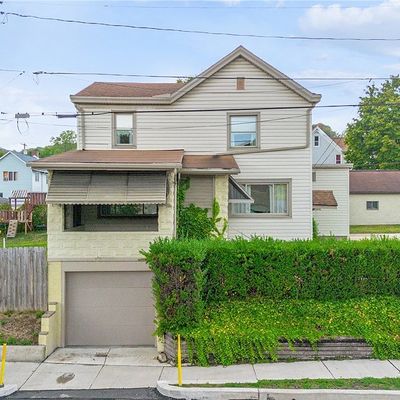 311 S 3 Rd St, Youngwood, PA 15697