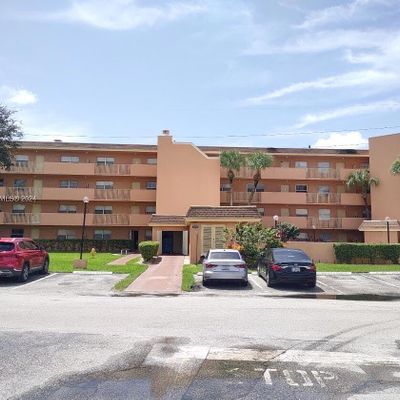 3110 N Pine Island Rd, Sunrise, FL 33351