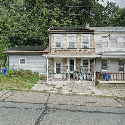 312 W Main St, Tremont, PA 17981