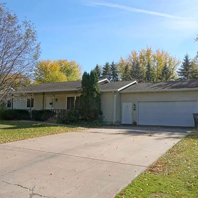 312 W Viking Ave, Dorchester, WI 54425