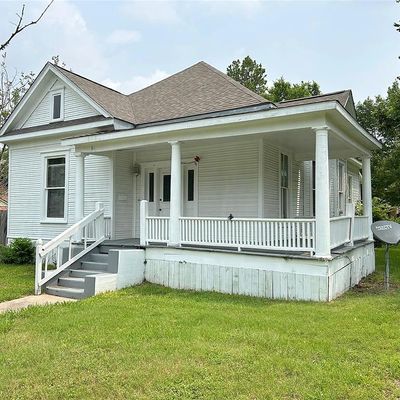 317 Elm St, Navasota, TX 77868