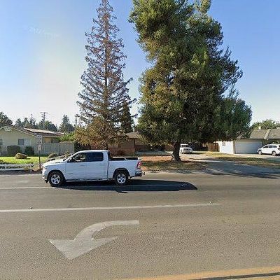 319 E Prosperity Ave, Tulare, CA 93274