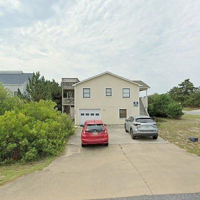 319 Saint Louis St, Kill Devil Hills, NC 27948