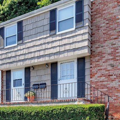 32 Weed Hill Ave, Stamford, CT 06907