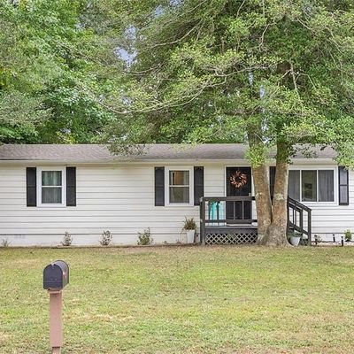 320 Leigh Rd, Yorktown, VA 23690