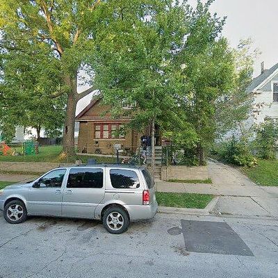 3206 N 1 St St, Milwaukee, WI 53212