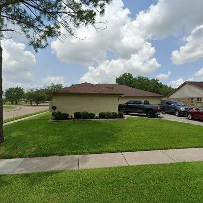 3918 Rosemont Dr, La Porte, TX 77571