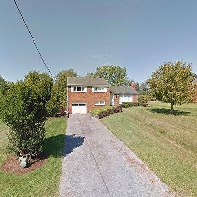 3929 Farmview Dr, Glenshaw, PA 15116