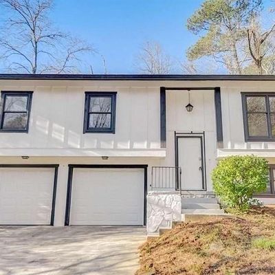 3929 Valley Brook Rd, Snellville, GA 30039