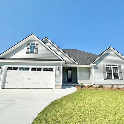 3936 Landings Circle, Hahira, GA 31632