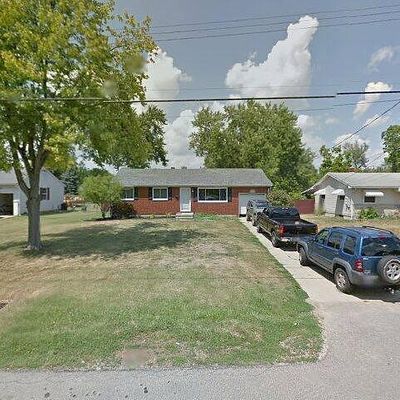 396 Blackburn Ave, Fairfield, OH 45014