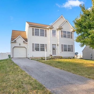 3968 Lyn Cir, Dover, PA 17315