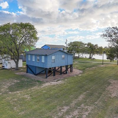 398 Private Road 670, Matagorda, TX 77457