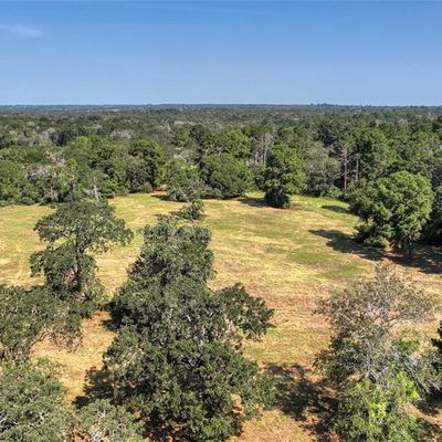 399 Oak Hill Lane, Bellville, TX 77418