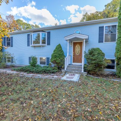 4 Peachtree Hill Avenue, Ledyard, CT 06339