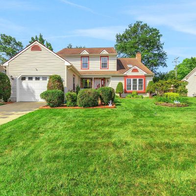 4 Sleepy Hollow Ct, Sicklerville, NJ 08081