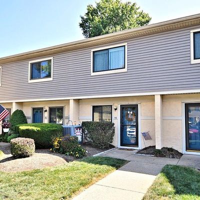 40 Ash Stoker Ln, Horsham, PA 19044