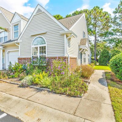 40 Pond View Dr, Pawleys Island, SC 29585