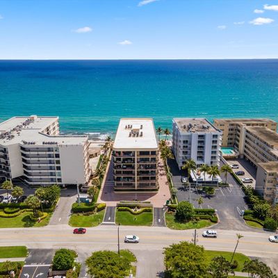 4000 S Ocean Boulevard, Palm Beach, FL 33480