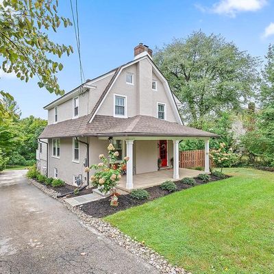 402 W Conestoga Rd, Devon, PA 19333