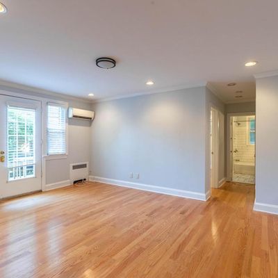 4029 Benton Street Nw, Washington, DC 20007