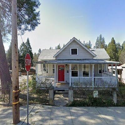 403 Chapel St, Grass Valley, CA 95945