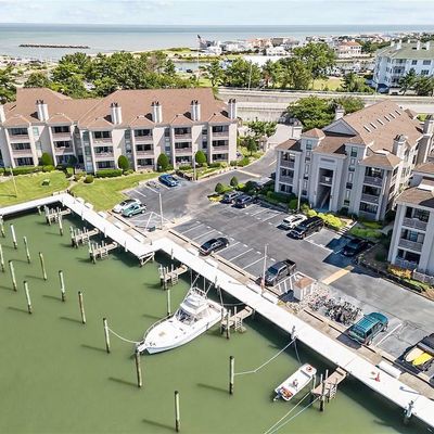 403 Harbour Point, Virginia Beach, VA 23451