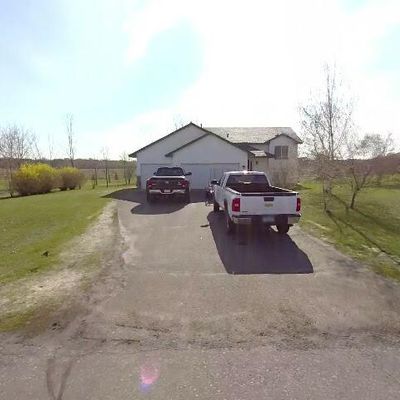 40375 Grizzly Ln, North Branch, MN 55056