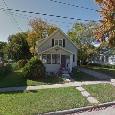 405 Van St, Neenah, WI 54956