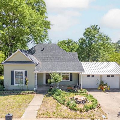 406 E Henderston Street, Overton, TX 75684