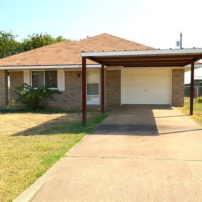 406 Little Ave, Mcgregor, TX 76657