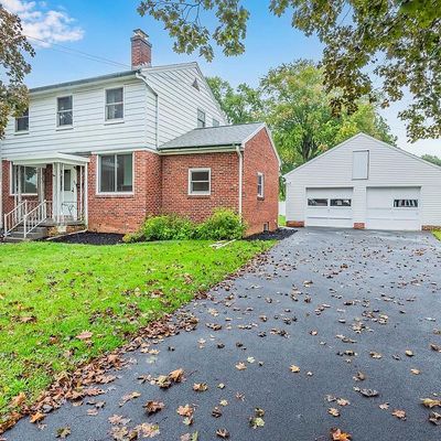 407 E Emaus St, Middletown, PA 17057