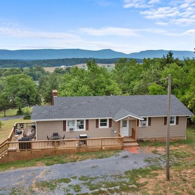 407 Sherman Rd, Woodstock, VA 22664