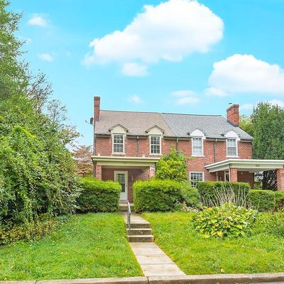 408 S School Ln, Lancaster, PA 17603