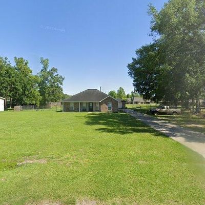 41076 Courtney Rd, Gonzales, LA 70737