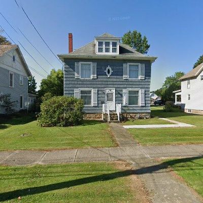 414 W Main St, Grove City, PA 16127