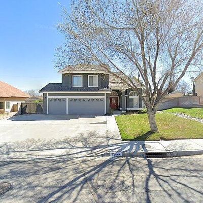 41844 Elk Run Ln, Lancaster, CA 93536