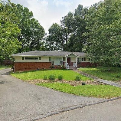 4214 Belvoir Dr, Chattanooga, TN 37412