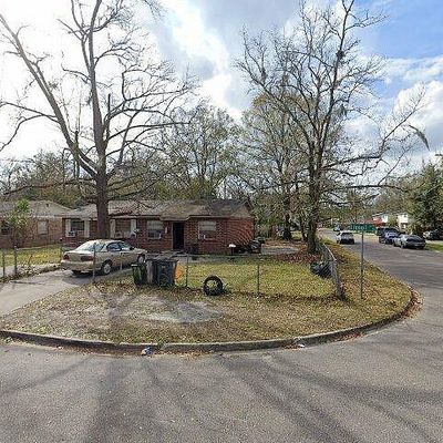 3638 Lionell St, Jacksonville, FL 32209