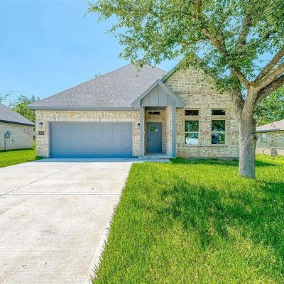 3639 Needville Avenue, Needville, TX 77461