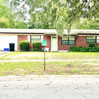 369 Aries Dr, Orange Park, FL 32073