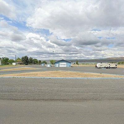 37028 Road J Ne, Coulee City, WA 99115