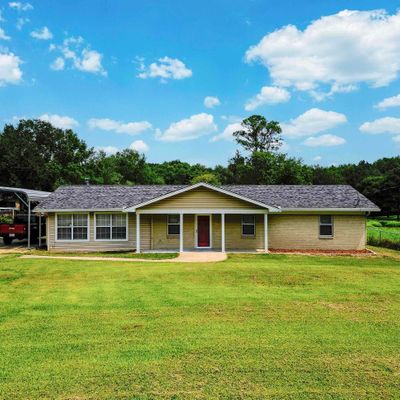 3743 Smelley Rd, Longview, TX 75605