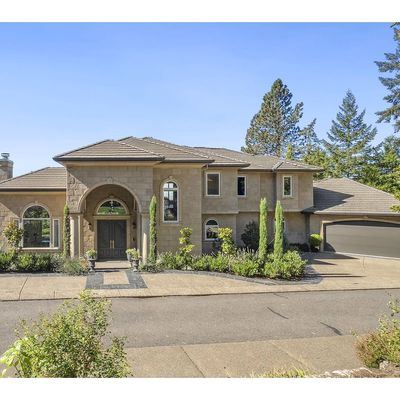 375 Nw 81 St Pl, Portland, OR 97229