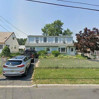 39 Ash Ter, Parlin, NJ 08859