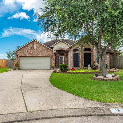 46 Prairie Oaks Dr, Santa Fe, TX 77510