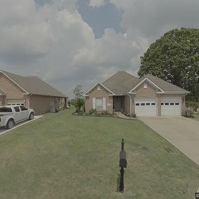 4600 Inverness Run Dr, Jonesboro, AR 72405