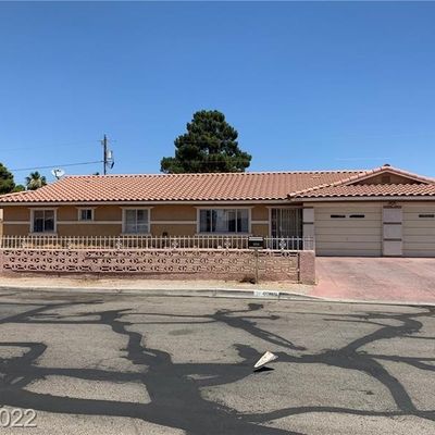 4686 E Philadelphia Ave, Las Vegas, NV 89104